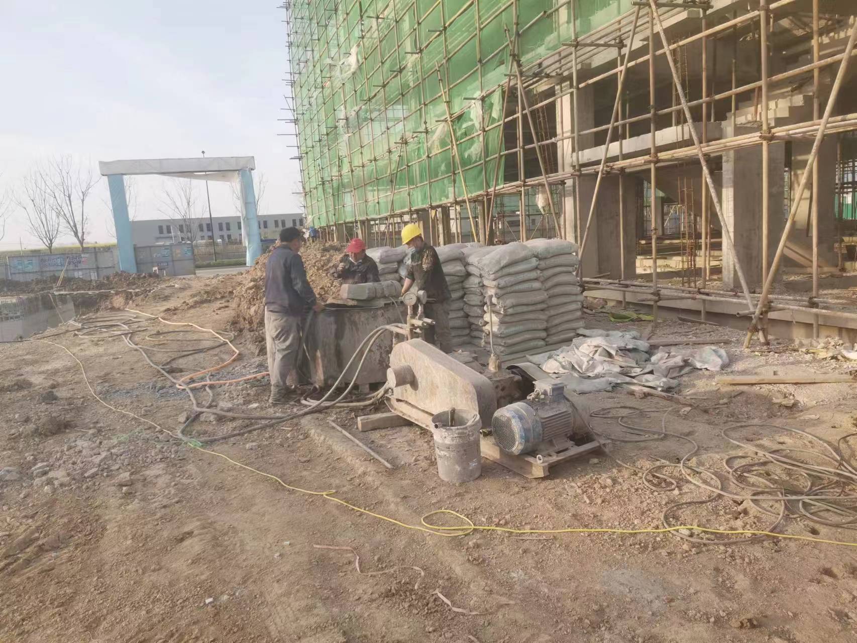 英德别墅下沉注浆